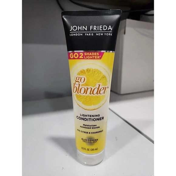 John Frieda Sheer Blonde Go Blonder Lightening Conditioner 8.3 oz. - Picture 1 of 4